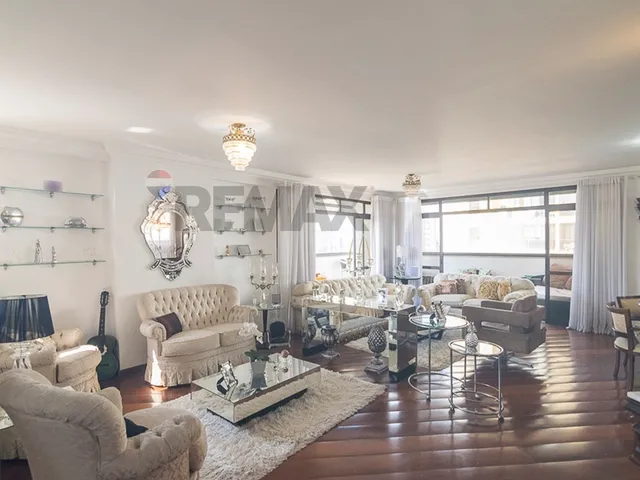 Imagem: Apartamento 313M2, 3 Suítes, 4 Vagas no