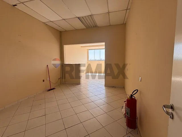 Imagem 5: Prédio Comercial em Santo André, Avenida Martim Francisco com 6 Salas e 2 Salões