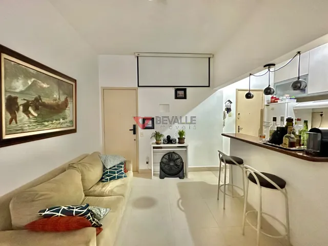 Imagem: Apartamento À Venda em Copacabana 70 M²