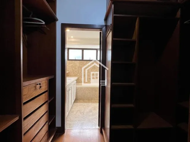 Imagem 9: Cobertura Duplex com 5 Suítes, Vista Mar e Lazer Privativo para Locação no Rio Vermelho