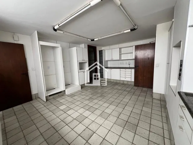 Imagem 5: Cobertura Duplex com 5 Suítes, Vista Mar e Lazer Privativo para Locação no Rio Vermelho