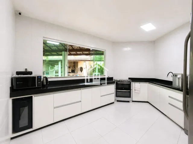 Imagem 3: Casa Ampla com 4 Quartos para Locação no Condomínio Reserva Mundo Verde ? Abrantes, Camaçari