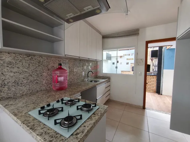 Imagem 9: Casa com 2 Dormitórios para Alugar por R$ 2.500,00 no Bairro Weissópolis - Pinhais / Pr