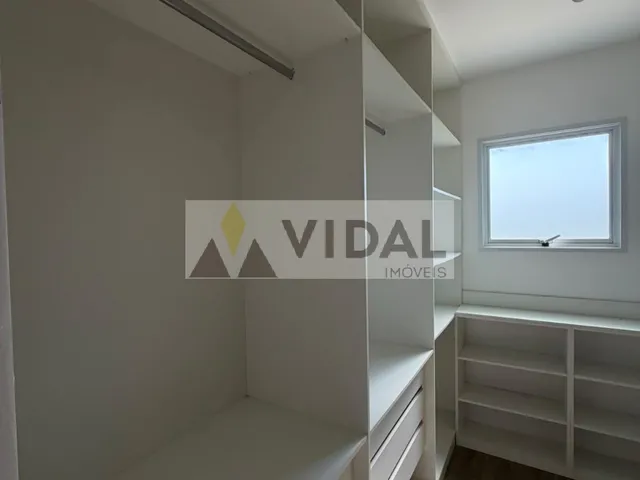 Imagem 2: Apartamento 166M² com 3 Suítes, 3 Vagas, no Bairro Campolim À Venda por R$1.700.000,00 Estuda Permuta