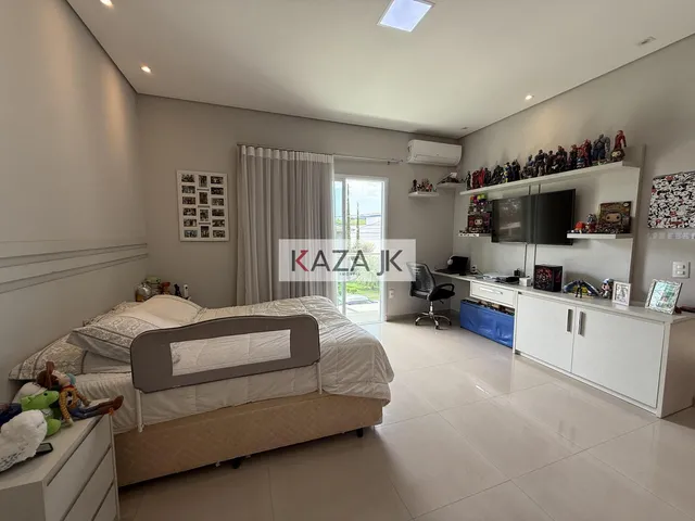Imagem 11: Casa Espaçosa com 3 Suítes e 4 Vagas no Condomínio Reserva da Serra, Jundiaí, São Paulo - Conforto e Tranquilidade