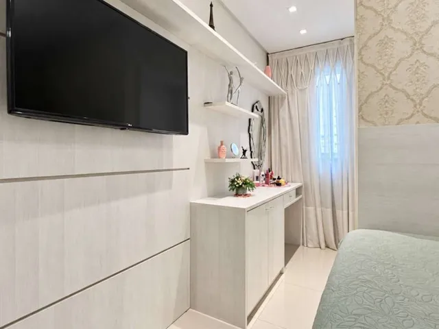 Imagem 3: Apartamento Á Venda 1 Suíte + 2 Demi Suítes 97.76 M2 Privativos + 2 Vagas de Garagem em Meia Praia de Itapema Sc