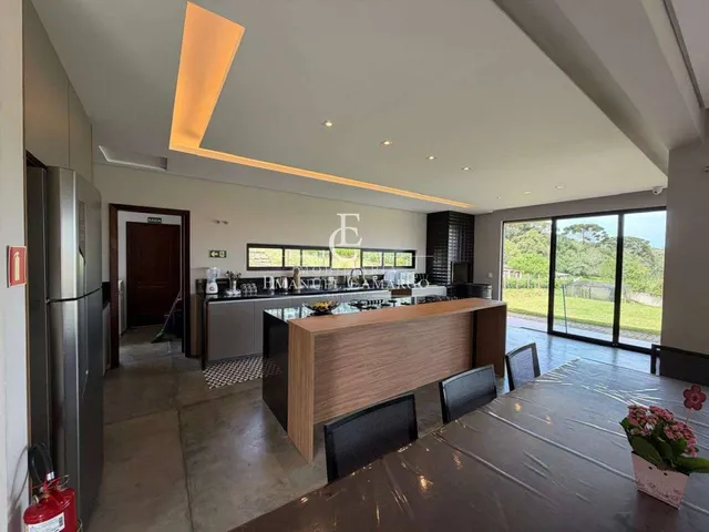 Imagem 10: Casa À Venda em Piraquara, Planta Laranjeiras, com 4 Quartos, 241M²