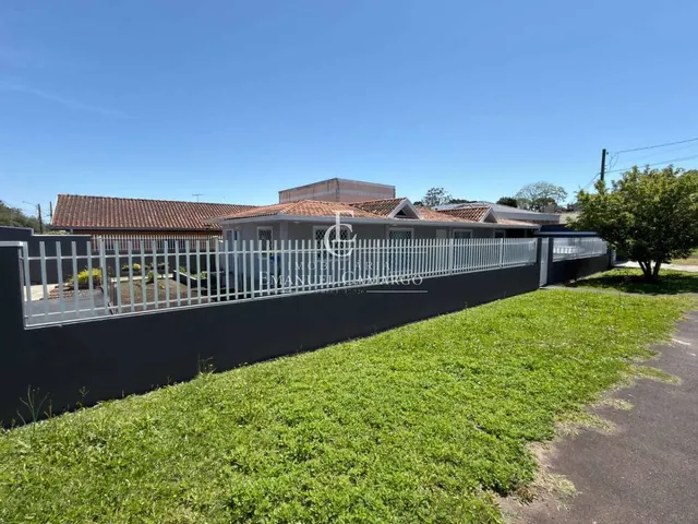 Imagem: Casa À Venda em Piraquara, Centro, com