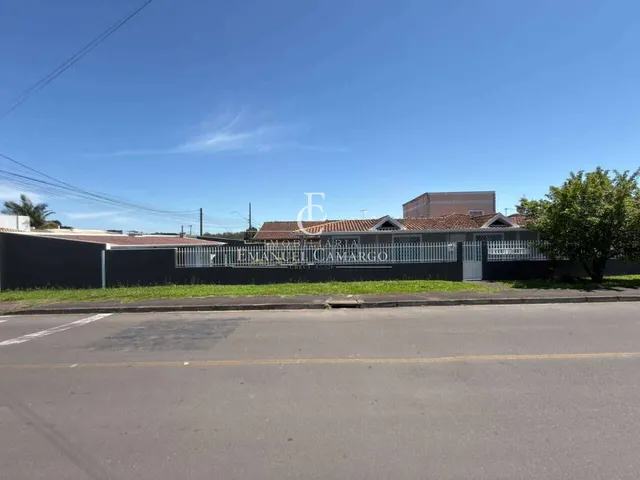 Imagem 12: Casa À Venda em Piraquara, Centro, com 3 Quartos, 215M²