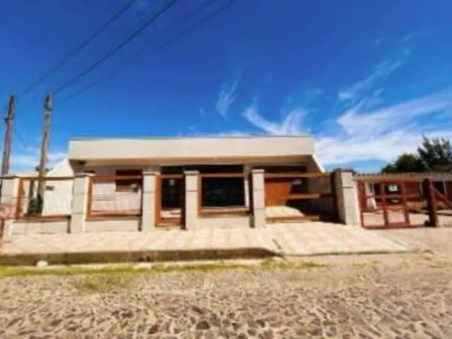Imagem: Casa Residencial em Tramandaí - Rs, Zona