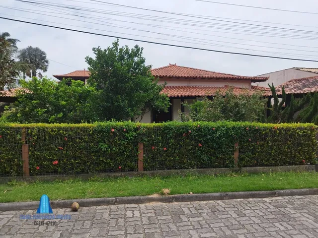 Imagem: Casa com 3 Dormitórios e Área Verde em