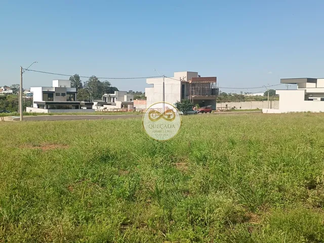 Imagem: Terreno À Venda em Condomínio no Centro