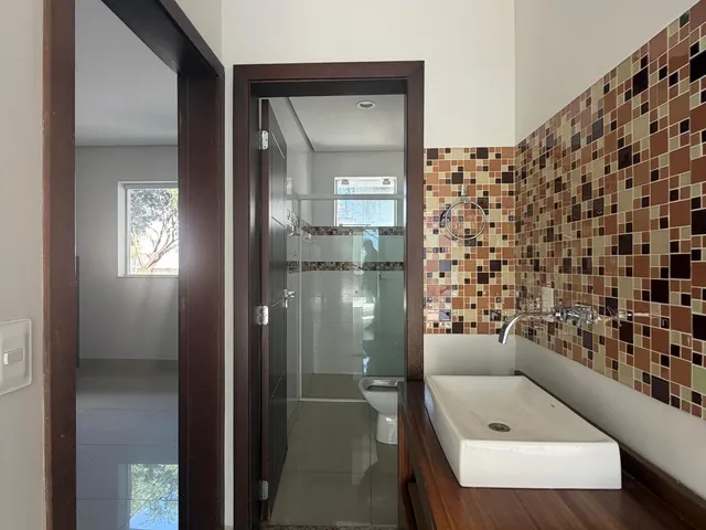 Imagem 4: Sobrado no Condomínio Belvedere À Venda por R$ 2.300.000,00