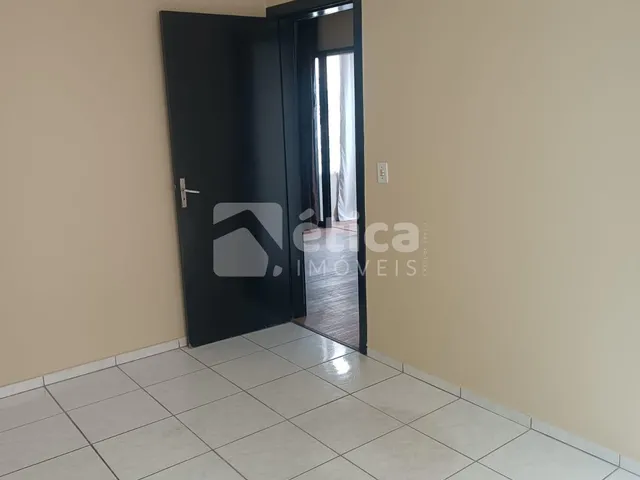 Imagem 2: Apartamento 2 Dormitórios para Locação, Sacada com Churrasqueira Itajaí Sc