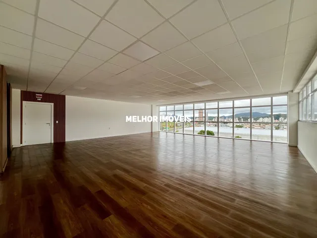 Imagem 4: Sala Comercial Á Venda em Edifício Comercial Localizado na Marginal em Camboriú - Sc