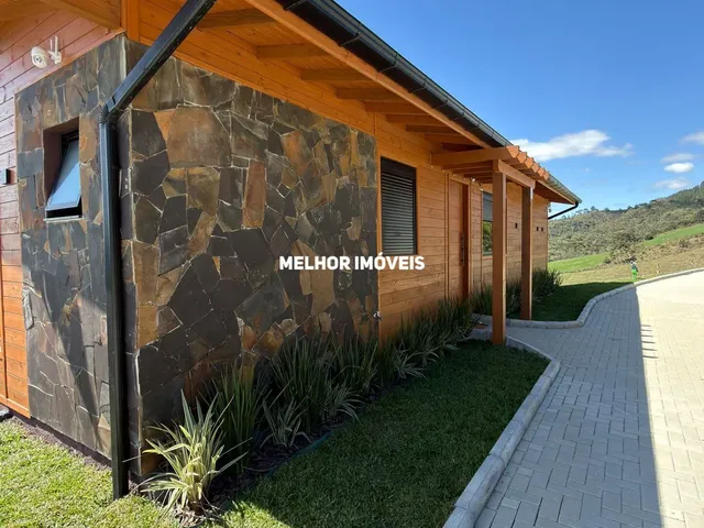 Imagem: Sítio Á Venda em 3 Dormitórios Localizado