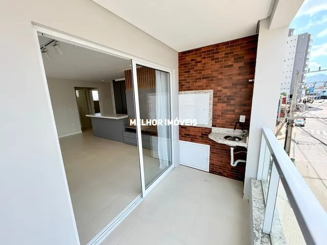 Imagem 11: Apartamento Á Venda com 2 Dormitórios Sendo Uma Suíte Localizado em Camboriú santa Catarina