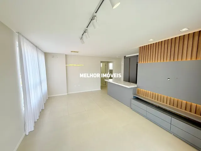 Imagem 7: Apartamento Á Venda com 2 Dormitórios Sendo Uma Suíte Localizado em Camboriú santa Catarina
