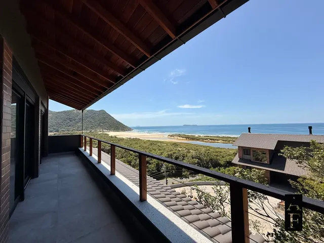 Imagem 2: Casa À Venda na Praia do Siriú - Garopaba/Sc