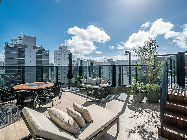 Imagem: Cobertura Riomaggiore Residenze com Piscina