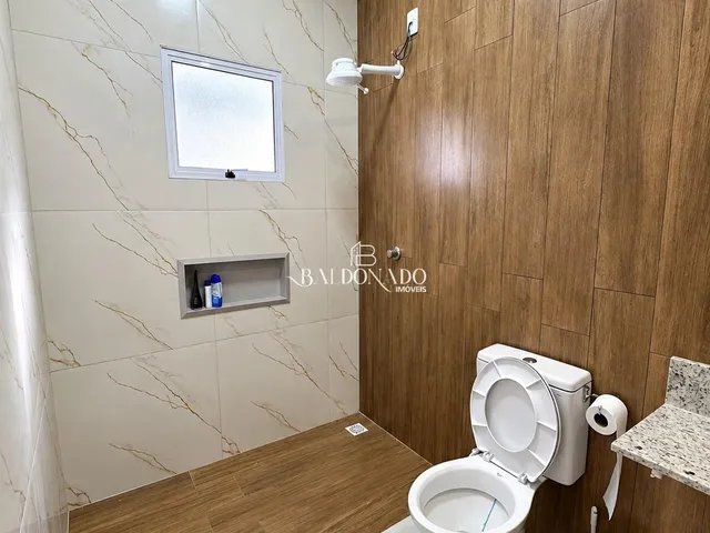 Imagem 2: Chácara a Venda em Toledo M com Total 1000M² com 3 Dormitórios e Piscina