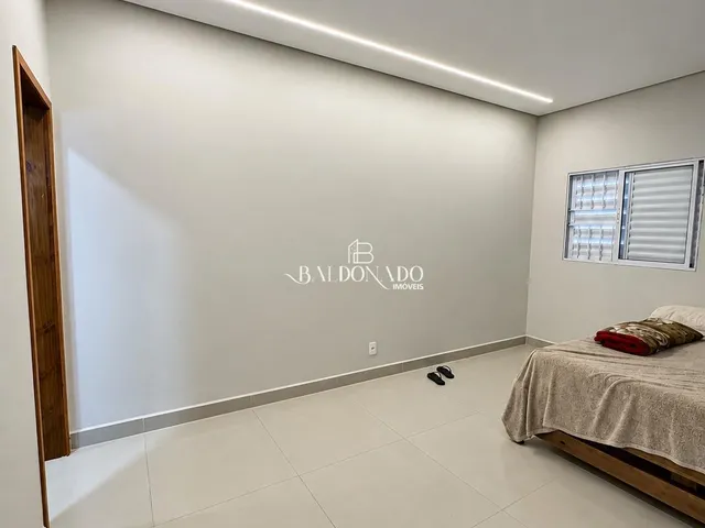 Imagem 4: Chácara a Venda em Toledo M com Total 1000M² com 3 Dormitórios e Piscina