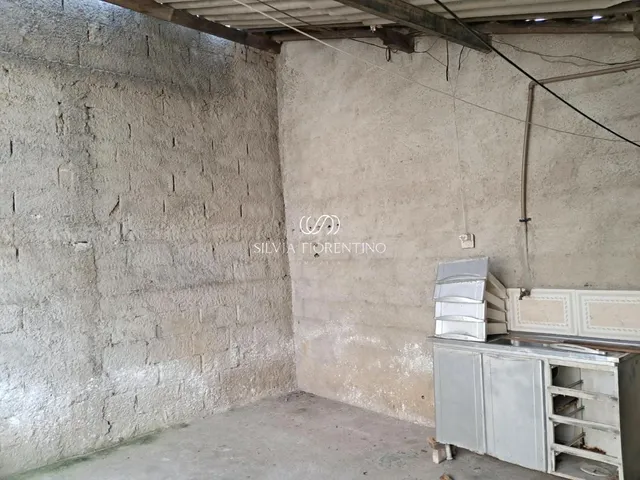 Imagem 2: Imperdível! Casa À Venda em Taubaté-Sp, Conjunto Habitacional C.d.h.u. - 1 Quarto, 1 Sala, 1 Banheiro, 1 Vaga - 45M²