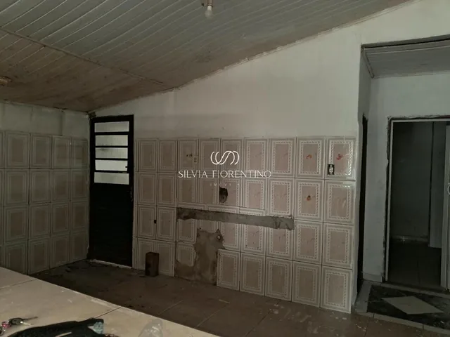 Imagem 10: Imperdível! Casa À Venda em Taubaté-Sp, Conjunto Habitacional C.d.h.u. - 1 Quarto, 1 Sala, 1 Banheiro, 1 Vaga - 45M²