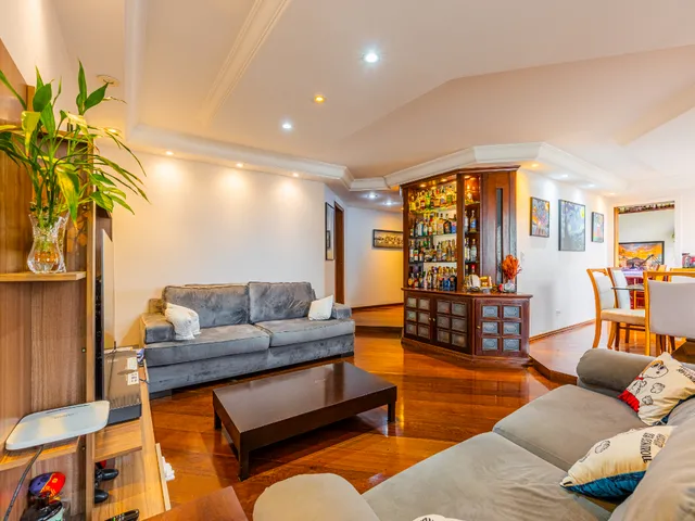 Imagem 6: Apartamento para Venda em Lapa com 4 Quartos, Sendo 2 Suítes, 208M²