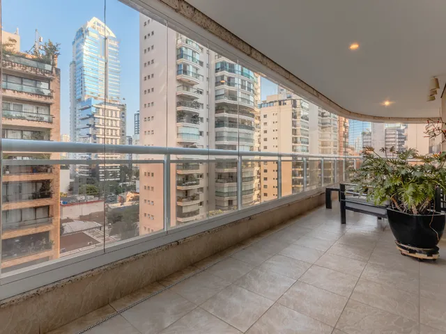 Imagem 16: Apartamento para Venda em Chácara Itaim com 4 Quartos, Sendo 4 Suítes, 332M²