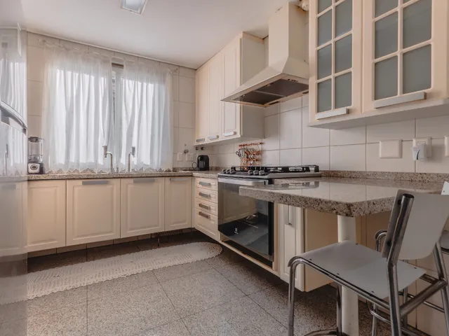 Imagem 4: Apartamento para Venda em Chácara Itaim com 4 Quartos, Sendo 4 Suítes, 332M²