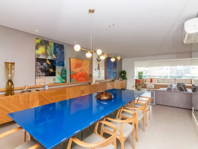 Imagem 13: Apartamento para Venda em Pinheiros com 4 Quartos, Sendo 4 Suítes, 253M²