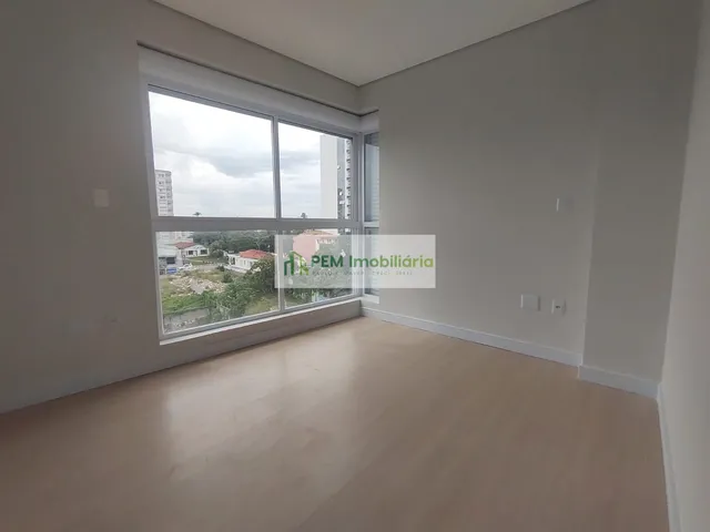 Imagem 2: Apartamento À Venda no Bairro Centro - Tubarão/Sc