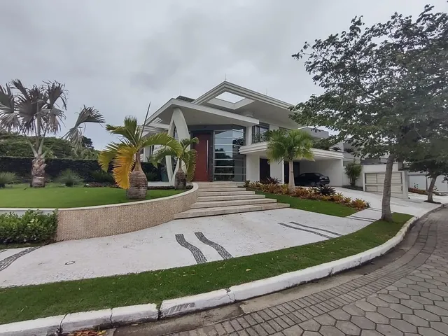 Imagem: Casas em Condomínio À Venda em Riviera