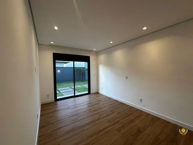Imagem 15: Casa em Condomínio: 3 Quartos, 3 Suítes, 2 Salas - Vale das Águas, Bragança Paulista-Sp - 211,28M² - Imperdível!