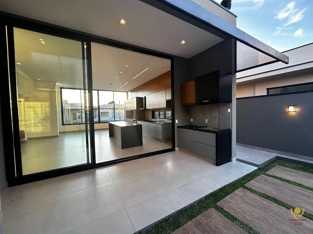 Imagem 7: Casa em Condomínio: 3 Quartos, 3 Suítes, 2 Salas - Vale das Águas, Bragança Paulista-Sp - 211,28M² - Imperdível!