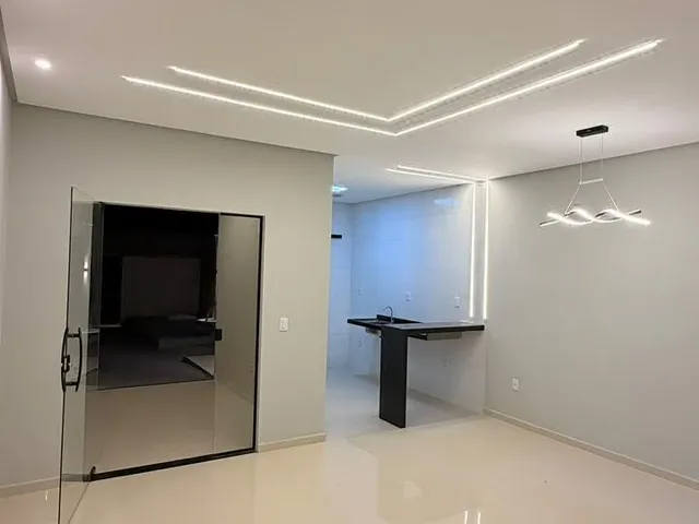 Imagem 2: Casa À Venda com 3 Quartos e Piscina - Bairro Aeroporto - Juazeiro do Norte/Ce