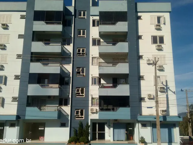 Imagem: Apartamento com 2 Dormitorio(S) Localizado(A)