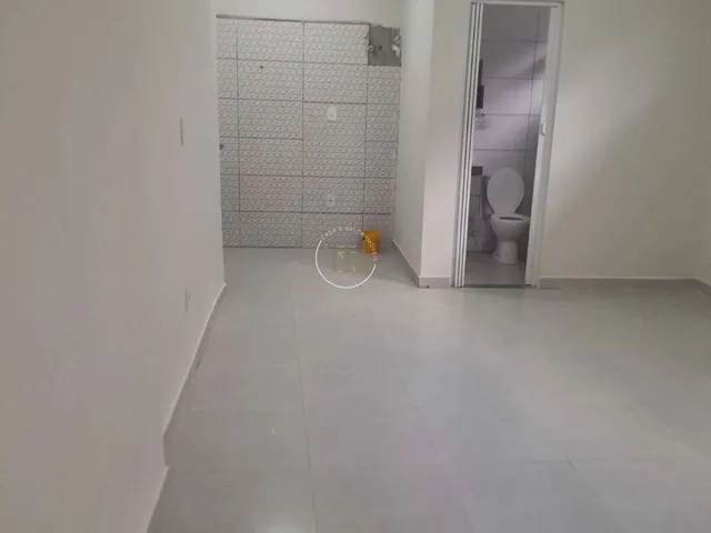 Imagem 3: Kitnet para Alugar em Barreiras, Centro, com 1 Quarto