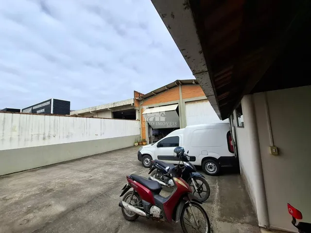 Imagem 11: Barracão - Salão Comercial