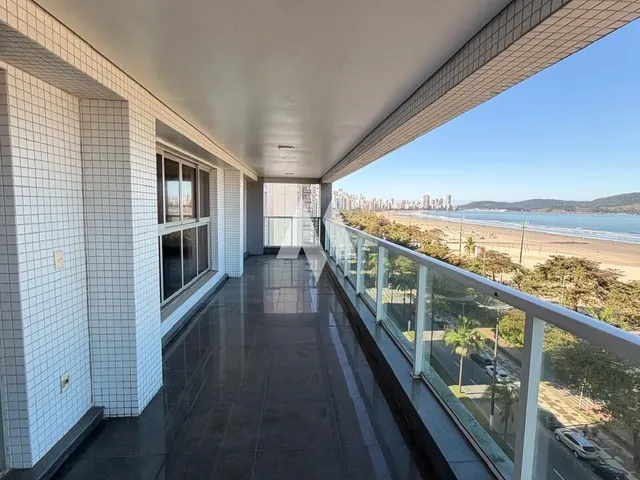 Imagem: Apartamento À Venda com 4 Suítes e Vista