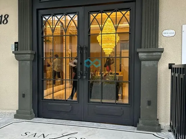 Imagem 2: Quatro Suítes Frente Avenida
