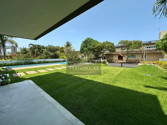 Imagem 15: Aluguel Luxuosa Casa de 5 Suítes no Condomínio Busca Ville, : Fino Acabamento e Alto Padrão - Imperdível!