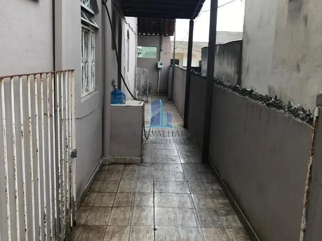 Imagem 16: Casa À Venda em Contagem: 3 Quartos, 3 Banheiros, 2 Vagas de Garagem - Imperdível Oportunidade na Chácaras de Contagem!