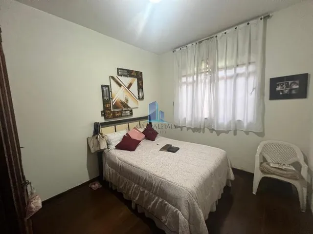 Imagem 9: Casa para Locação em Contagem-Mg, Bairro Amazonas: 4 Quartos, 2 Suítes, 3 Salas, 4 Banheiros, 2 Vagas - 180M²!