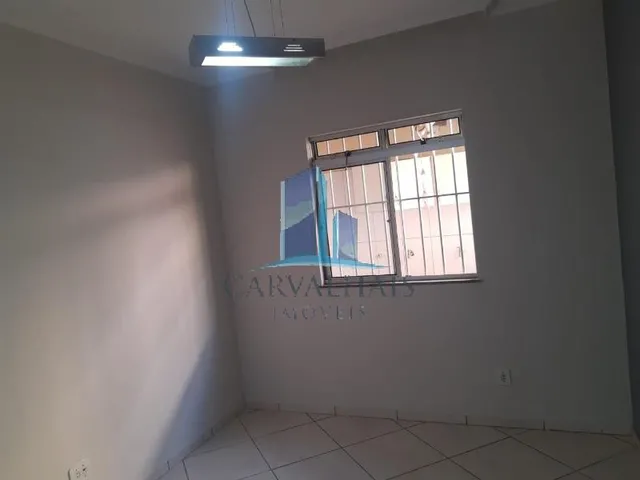 Imagem 7: Casa À Venda em Contagem-Mg, Bairro Alvorada: 3 Quartos, 1 Suíte, 3 Banheiros, 2 Vagas de Garagem!