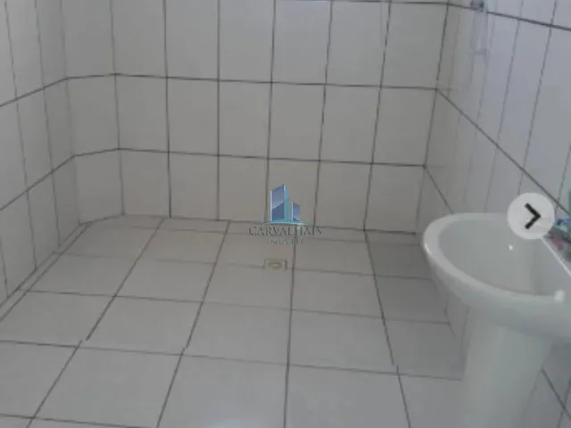 Imagem 6: Casa À Venda em Contagem-Mg, Bairro Retiro: 3 Quartos, 2 Banheiros, 5 Vagas de Garagem, 360 M² de Área