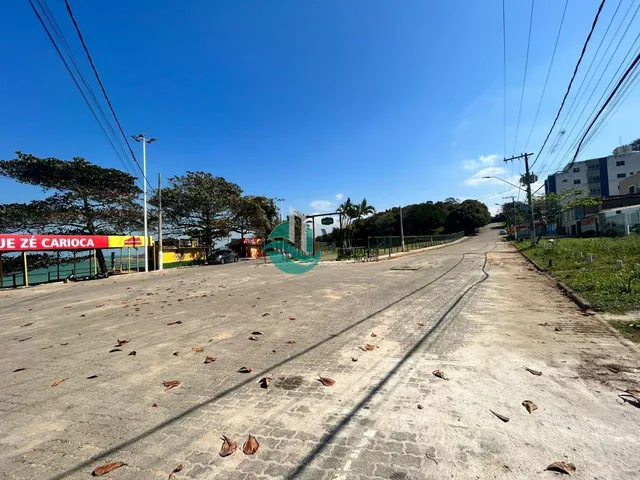 Imagem 3: Casa a Beira Mar Composta por 3 Quartos Á Venda na Praia de Setiba, Guarapari-Es