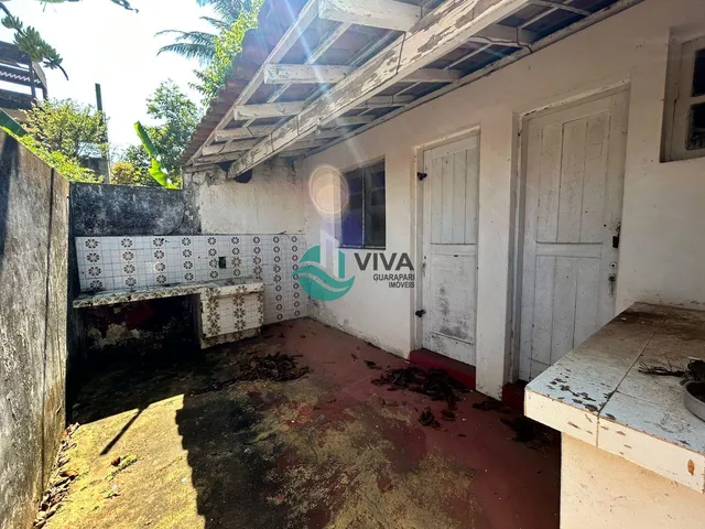 Imagem 12: Casa a Beira Mar Composta por 3 Quartos Á Venda na Praia de Setiba, Guarapari-Es