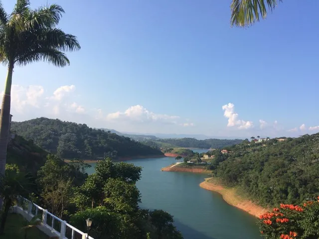 Imagem: Linda Chácara no Condomínio Aguas de Igaratá